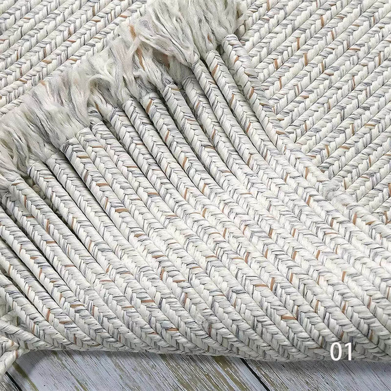 Create a natural tropical atmosphere! Hand-woven fringe carpet (SOFTY)
