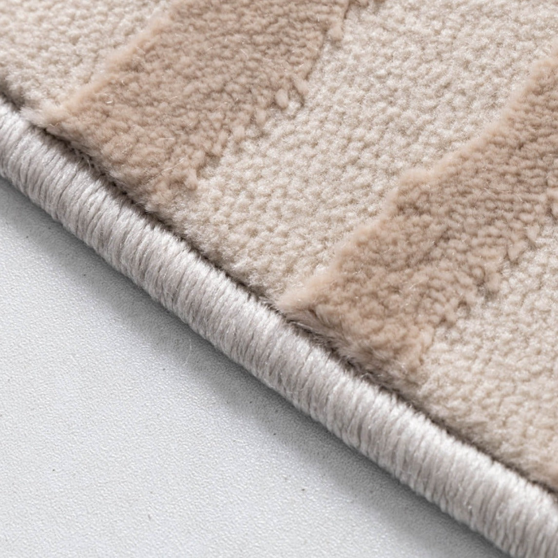 Top seller! Warm Scandinavian-style Wilton-woven carpet (ETOILE) 