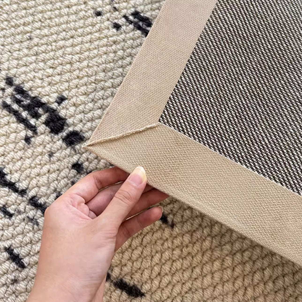 Machine-woven carpet made from pure natural wool! A high-quality product that you can use for a long time (Swiss Cedar) 