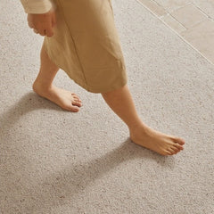 Machine-woven carpet made from 100% pure natural wool! A high-quality item that you can use for a long time (Nude) 