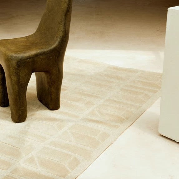 Luxury handmade tufted gun stitch carpet (Cream Top) 