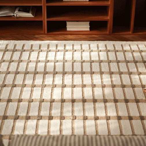 Modern French style is cute. 3D cut design luxury Wilton woven carpet (Biscuit) 