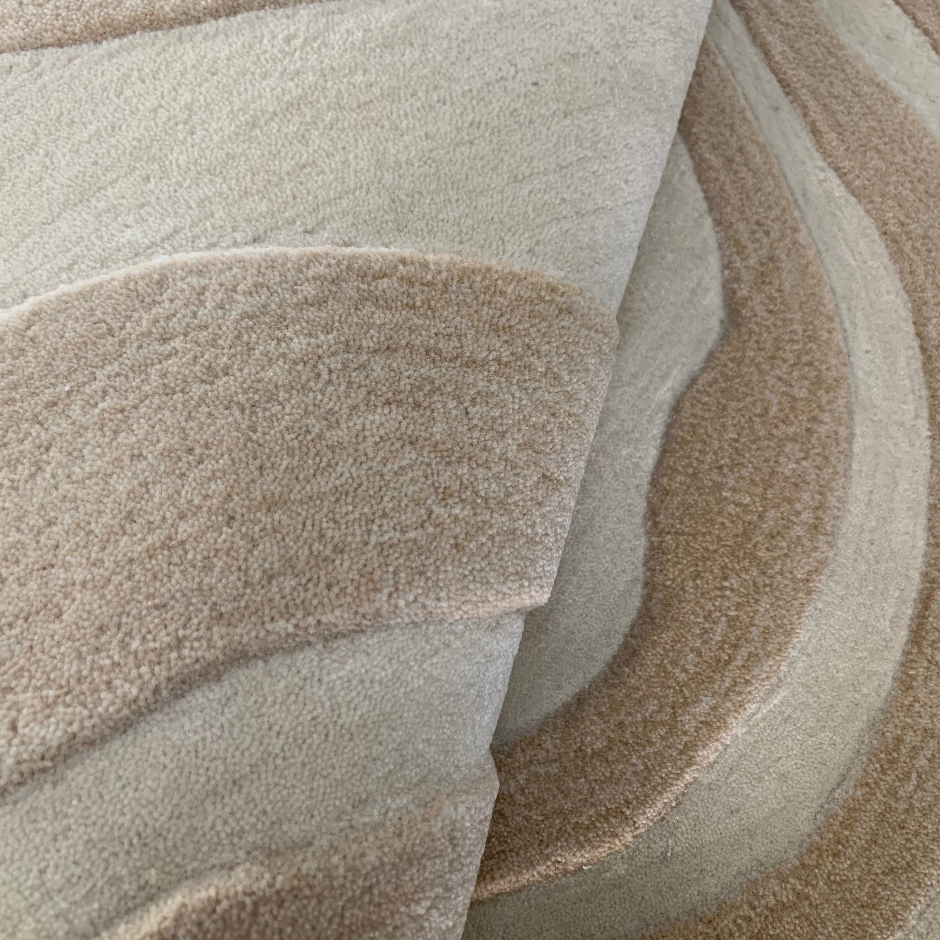 Classic Scandinavian 3D design Wilton woven carpet (moon river)