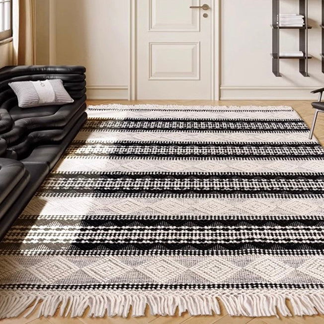 Hand-woven carpet made from only natural materials! A high-quality product that you can use for a long time (Mexico-01)