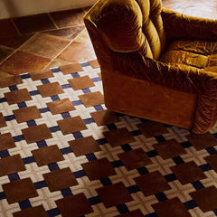 Luxury Hand Tufted Gun Stitched Carpet (American Vintage)