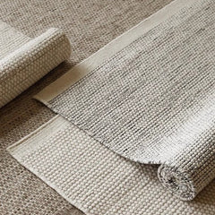 A hand-woven carpet made from only natural materials! A high-quality item that you can use for a long time (Rock)