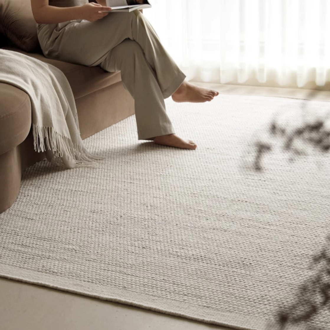 A hand-woven carpet made from only natural materials! A high-quality item that you can use for a long time (Rock)
