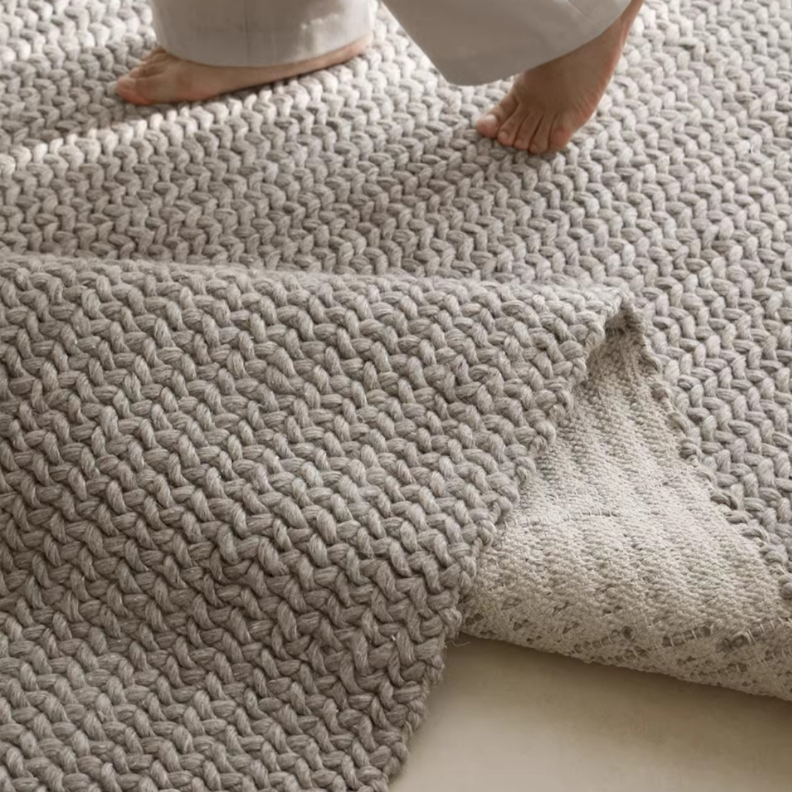 Hand-woven carpet made from only natural materials! A high-quality item that you can use for a long time (wheat ear)