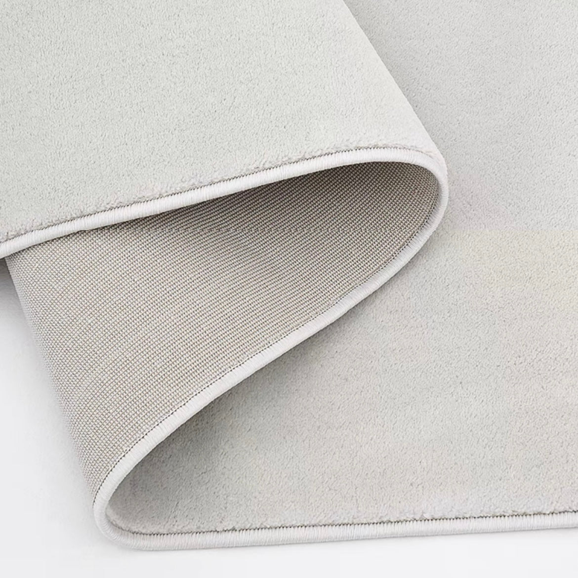 Perfect for a monochrome room. Stylish grey Wilton rug (Annie) 