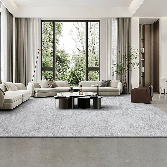 Perfect for a monochrome room. Stylish grey Wilton woven rug (Keladi)