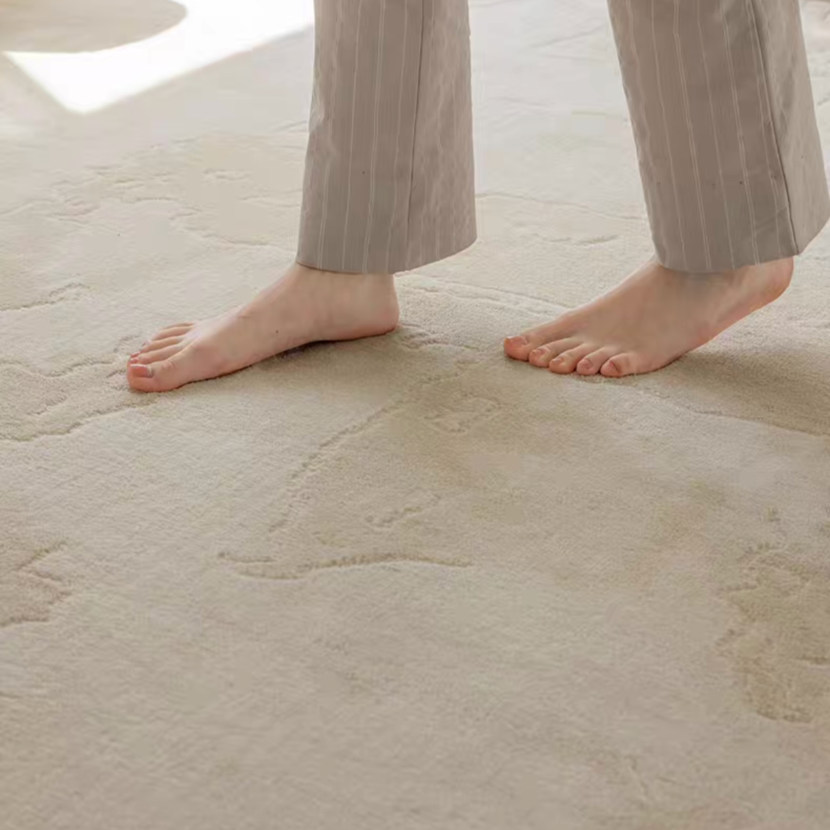 Classic Scandinavian 3D design Wilton woven carpet (Lille) 