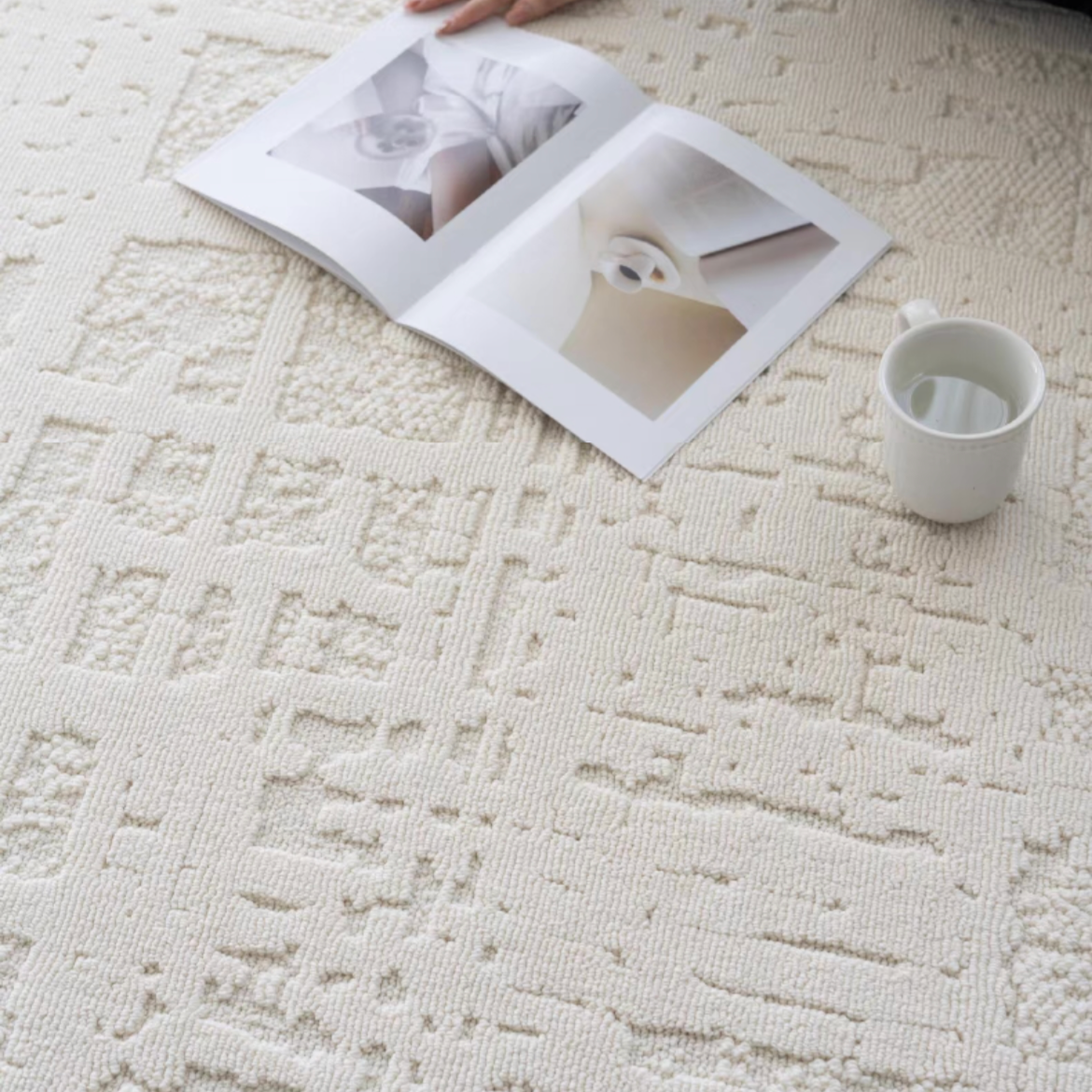 Classic Scandinavian 3D design Wilton woven carpet (Faustin) 