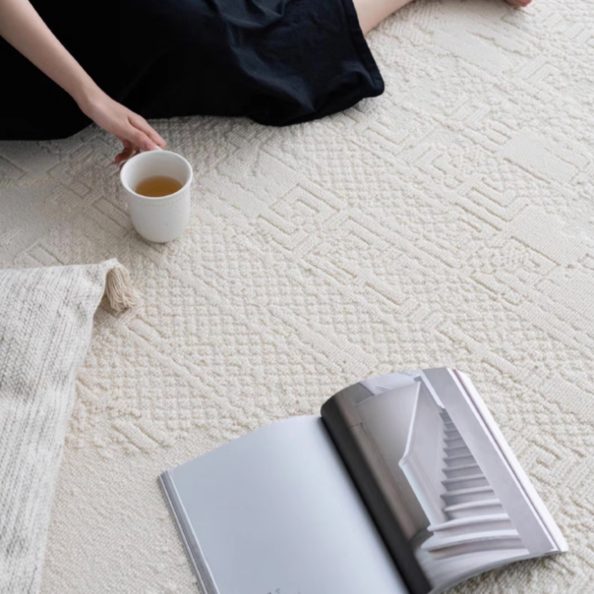 Classic Scandinavian 3D design Wilton woven carpet (Faustin) 