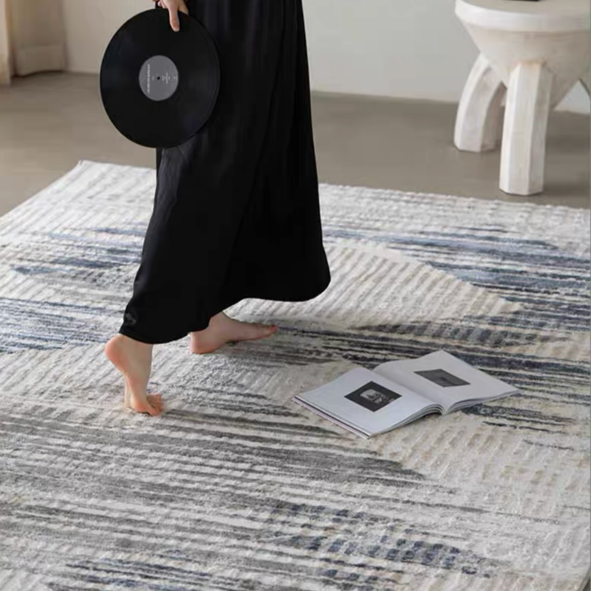 Classic Scandinavian 3D design Wilton woven carpet (meredith-blue) 
