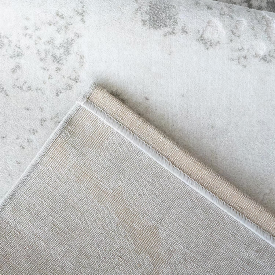Classic Nordic 3D design Wilton woven carpet (Glacier) 