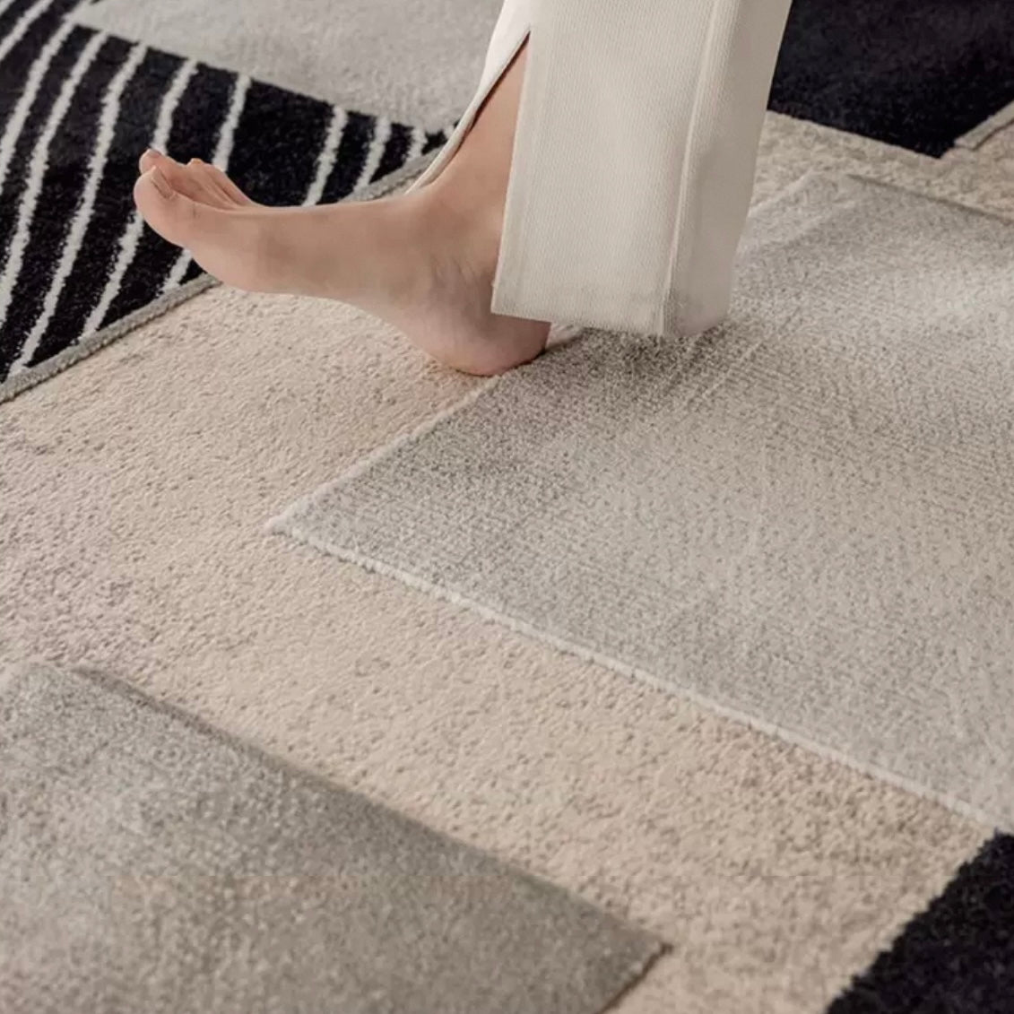 Classic Nordic 3D design Wilton woven carpet (Embossed) 