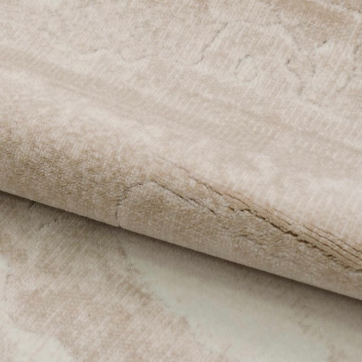Classic Scandinavian 3D design Wilton woven carpet (Wanni) 