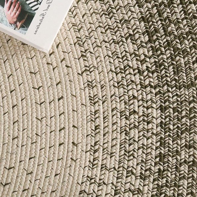 Great value for money handwoven carpet! A high quality item that you can use for a long time (Wa-fu 04)