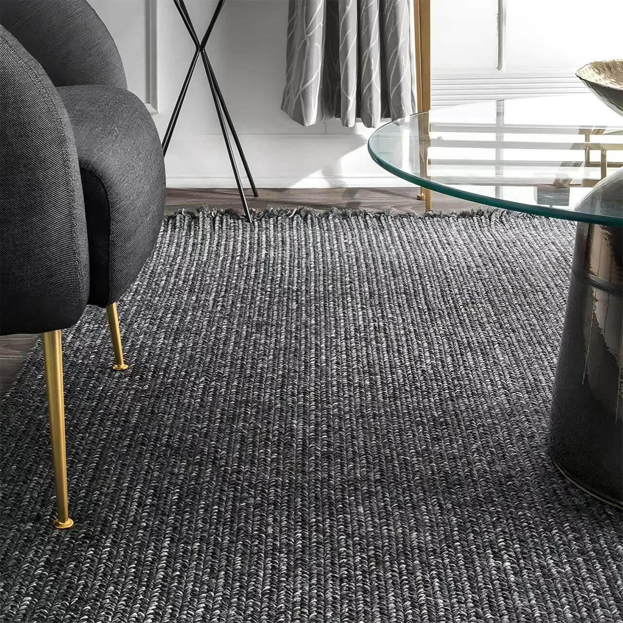 Create a natural tropical atmosphere! Hand-woven fringe carpet (SOFTY)