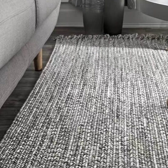 Create a natural tropical atmosphere! Hand-woven fringe carpet (SOFTY)