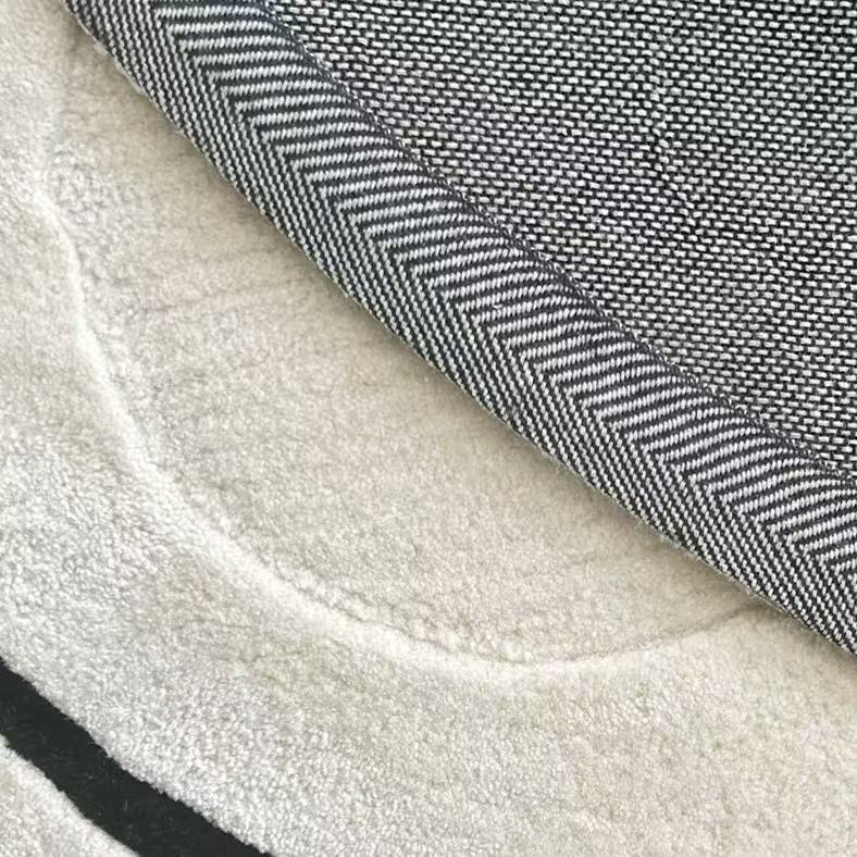 High-quality handmade tufted gun-stitched carpet (circle)
