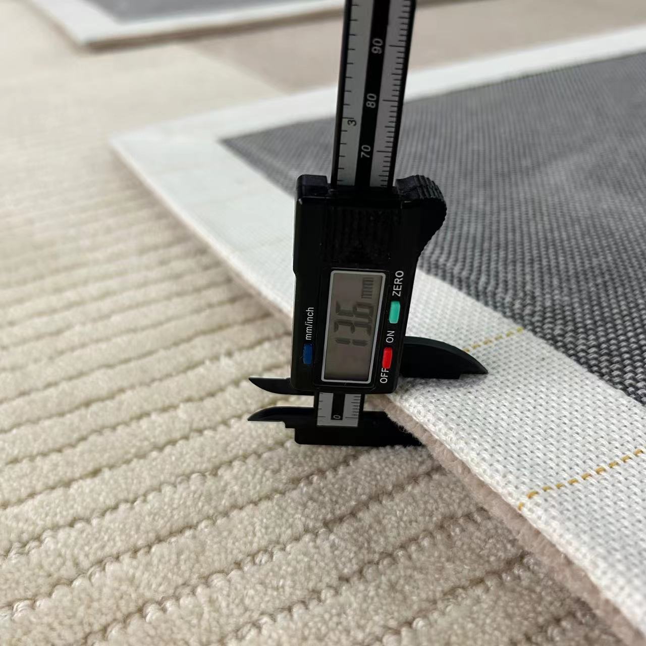 High-quality handmade tufted gun-stitched carpet (Module)
