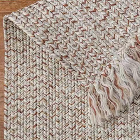 Create a natural tropical atmosphere! Hand-woven fringe carpet (SOFTY)