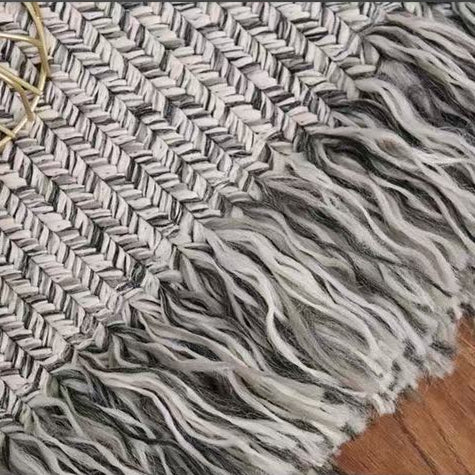 Create a natural tropical atmosphere! Hand-woven fringe carpet (SOFTY)